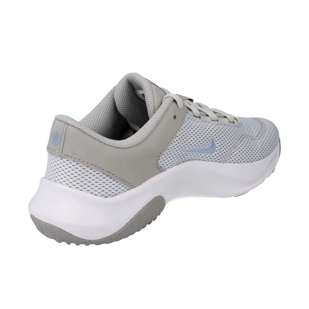 Nike Legend Essential 3 NN women’s Low Top Lace Up Sneakers Gray DM1119-008 - Picture 3 of 7